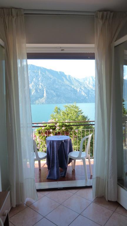 Hotel Baitone - Nature Village Malcesine Quarto foto