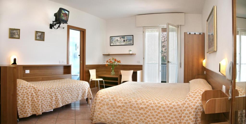 Hotel Baitone - Nature Village Malcesine Quarto foto
